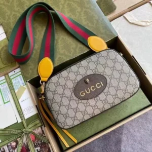 Replica NEO VINTAGE GG SUPREME MESSENGER BAG - high-end fake designer purse