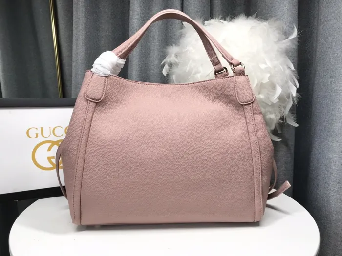 Replica GUCCI SOHO INTERLOCKING G - realistic designer-inspired fake bag