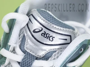 ASICS GEL-KAYANO 14 “White:Fjord Grey”9