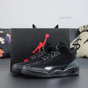 Air Jordan 3 OG "Black Cat"