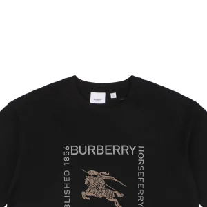 BBry Framed Letter & Knight Emblem Graphic T-Shirt Black