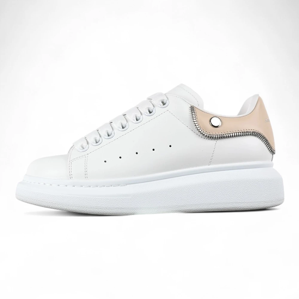 MQ Oversized WMNS White / Oat Sneakers