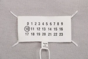 Maison Margiela Number-Connected Letter Embroidery T-Shirt17.jpeg