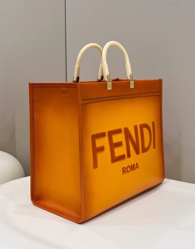 Replica Fendi Peekaboo Tote Orange - high-quality designer bag clone