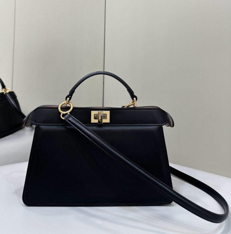 Replica Fendi Peekaboo Large Black - best-selling designer handbag dupe