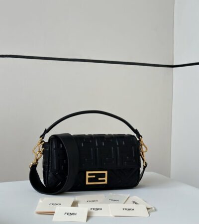 Replica Fendi Baguette Black - high-accuracy replica luxury purse