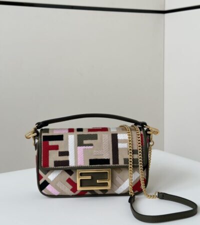 Replica Fendi Baguette Small Beige - best-selling designer handbag dupe