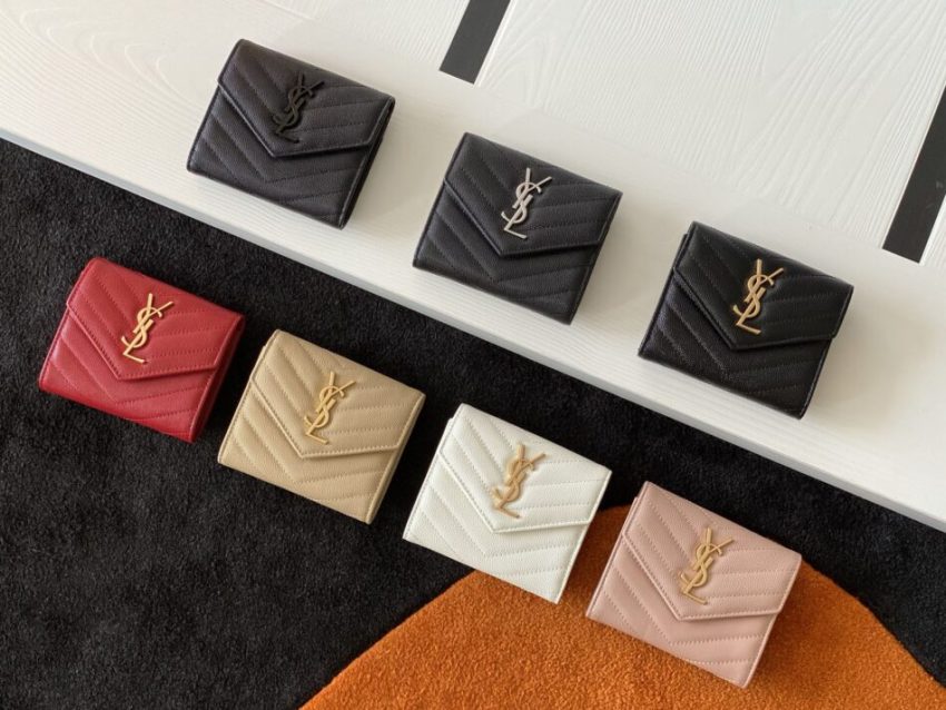 Replica Yves Saint Laurent Tri-Fold Wallet - authentic-look luxury purse replica