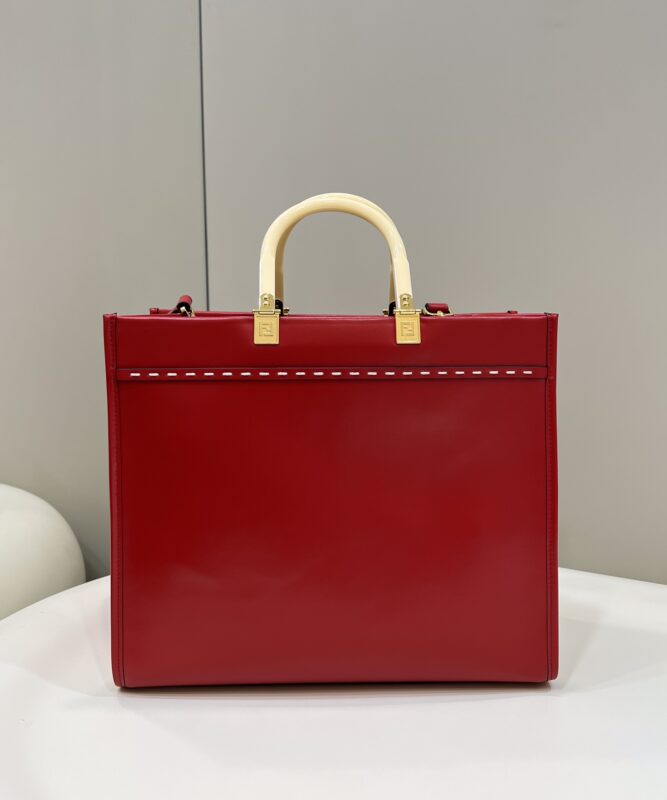 Replica Fendi Peekaboo Tote Red - authentic-look luxury purse replica