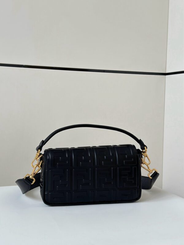 Replica Fendi Baguette Black - best quality luxury bag dupe