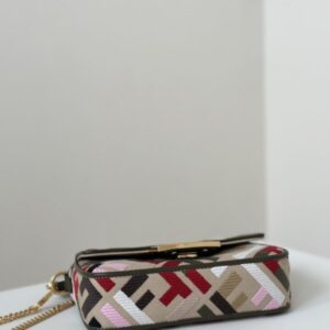 Replica Fendi Baguette Small Beige - elite superclone designer purse