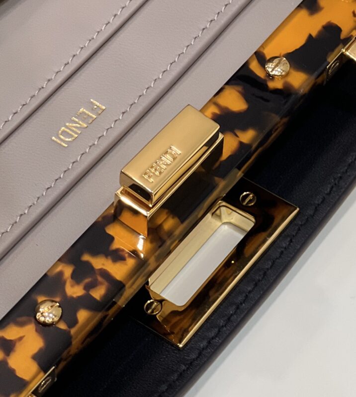 Replica Fendi Peekaboo Medium Beige - realistic designer-inspired fake bag