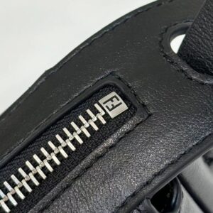 Replica Fendi Simply Black - authentic-look luxury purse replica