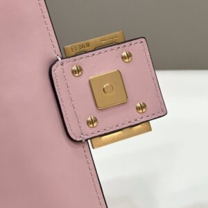 Replica Fendi Baguette Pink - high-end fake designer purse