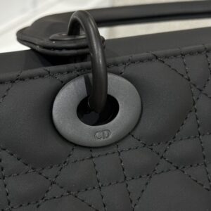 Replica Lady Dior Medium Ultramatte Black - high-accuracy replica luxury purse