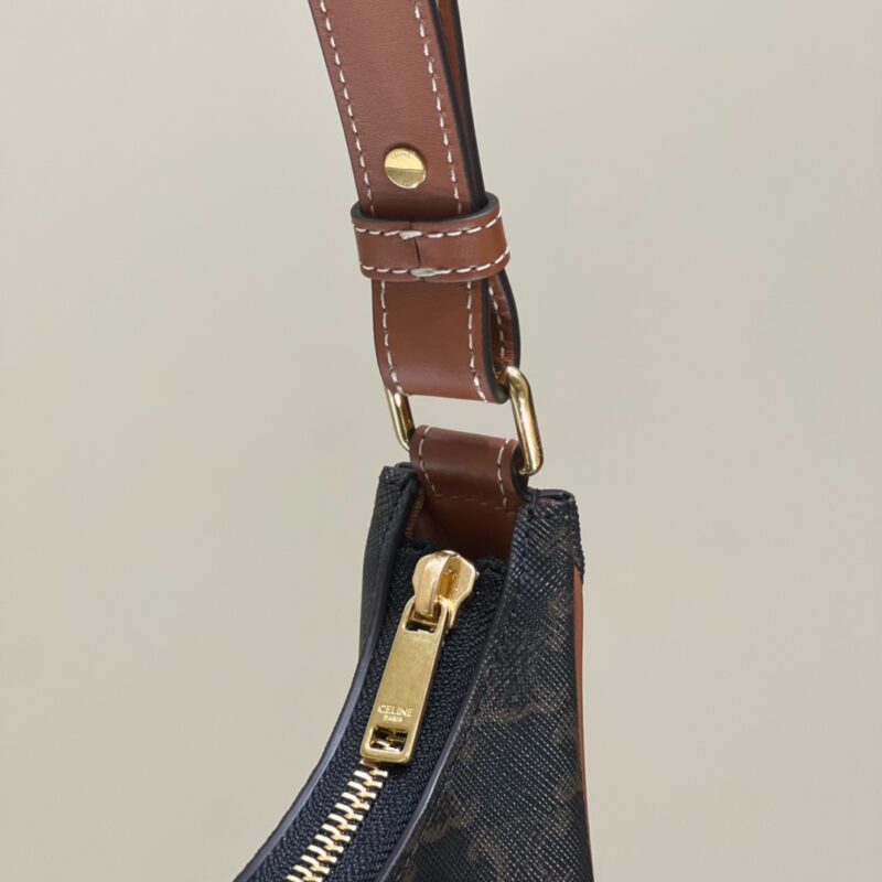 Replica Celine Triomphe Ava - ultra-realistic fake designer tote