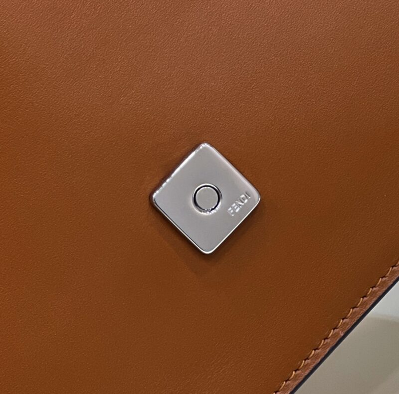 Replica Fendi Baguette Pouch Brown - realistic designer-inspired fake bag