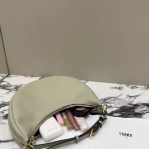 Replica Fendi Fendigraphy Large Green - near-authentic luxury replica handbag