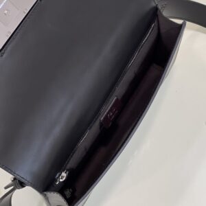 Replica Fendi Baguette Pouch Black - best-selling designer handbag dupe