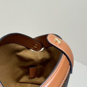 Replica Celine Triomphe Cosmetic Bag - ultra-realistic fake designer tote