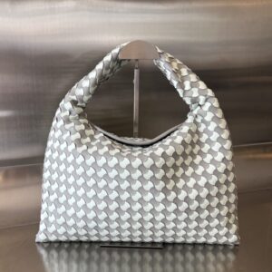 Replica Bottega Veneta Hop Wave - best quality luxury bag dupe