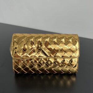 Replica Bottega Veneta Andiamo Clutch Wallet - best quality luxury bag dupe