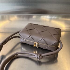 Replica Bottega Veneta Cassette Camera Bag - best-selling designer handbag dupe