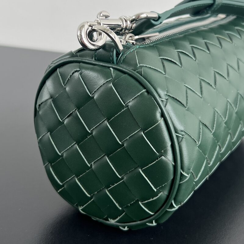 Replica Bottega Veneta Cylinder - top-tier luxury replica shoulder bag