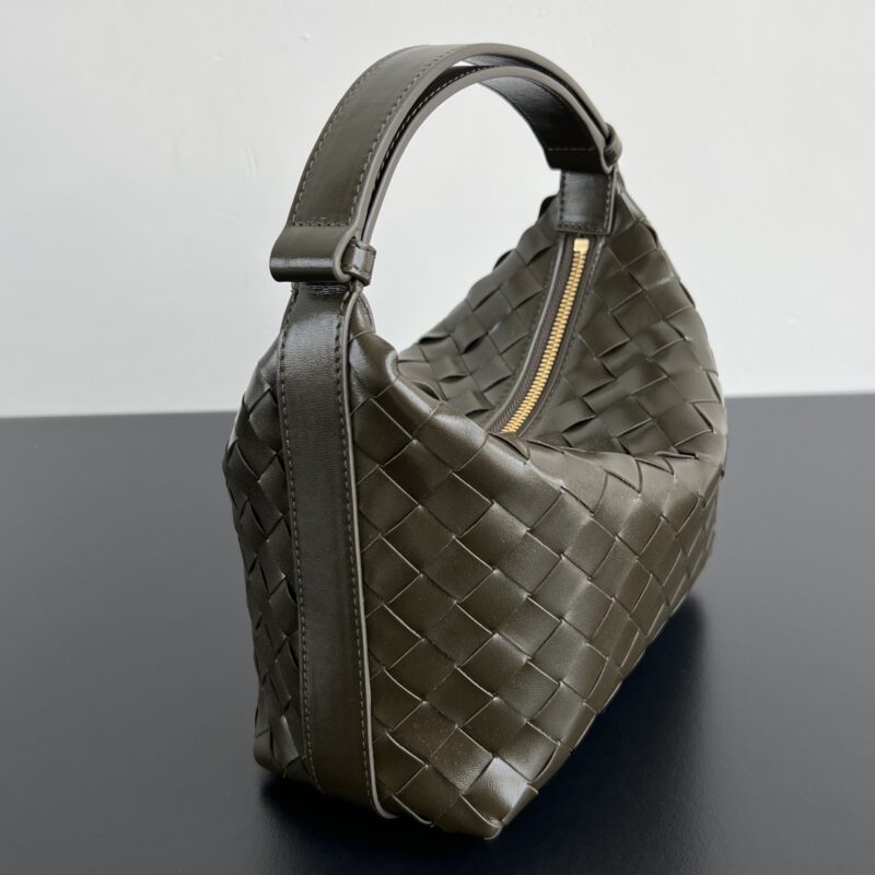 Replica Bottega Veneta Wallace Lunch Bag - realistic designer-inspired fake bag