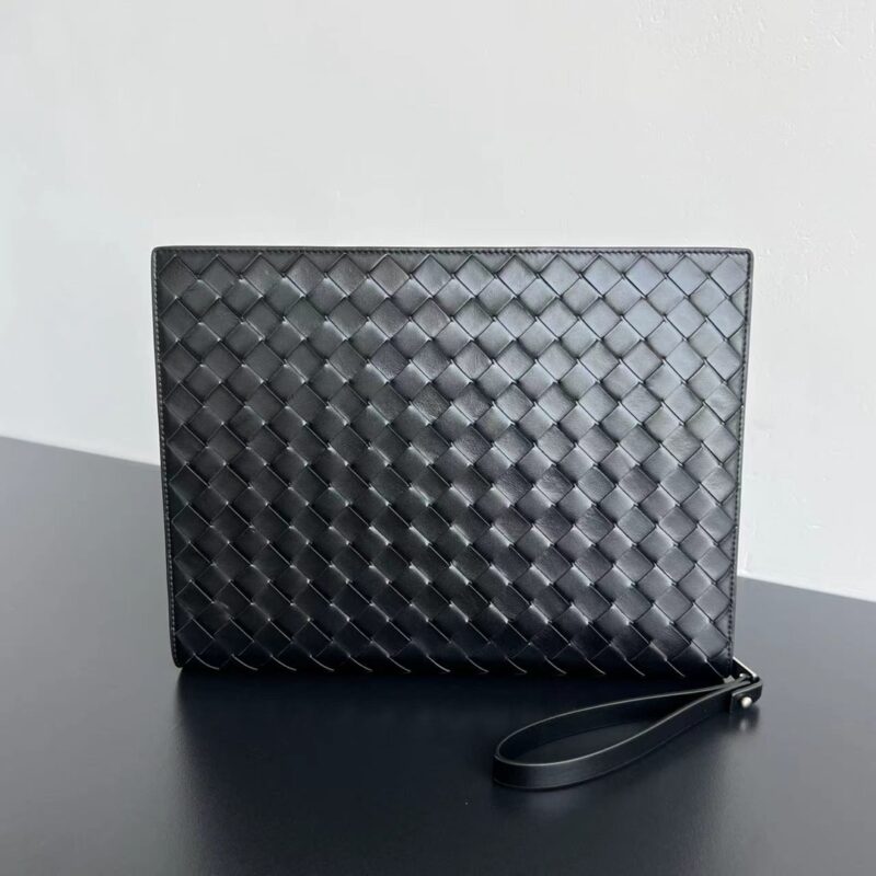Replica Bottega Veneta Man Clutch - near-authentic luxury replica handbag