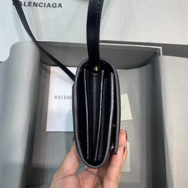 Replica Balenciaga Waist Bag - near-authentic luxury replica handbag
