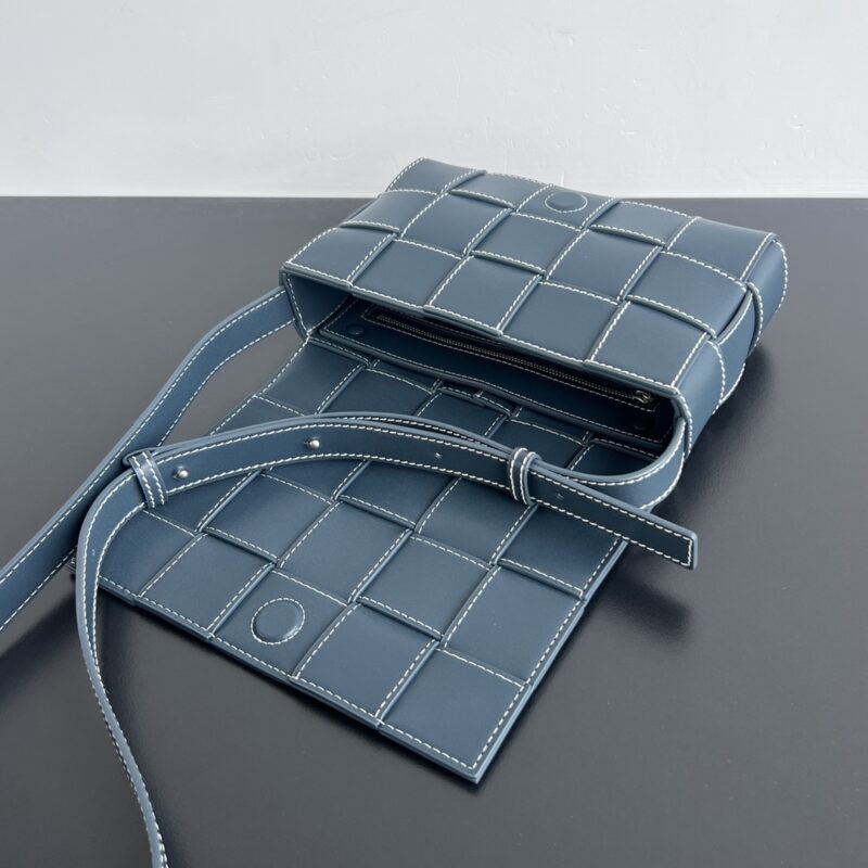 Replica Bottega Veneta Cassette 2.0 All Colors - top-tier luxury replica shoulder bag