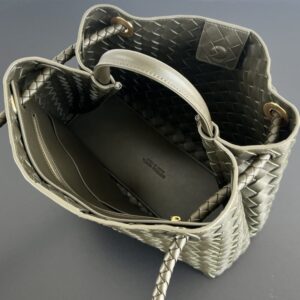 Replica Bottega Veneta Andiamo Medium - premium-grade designer purse dupe
