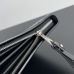 Replica Bottega Veneta Man Clutch - authentic-look luxury purse replica