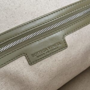 Replica Bottega Veneta Gateway Briefcase - high-end fake designer purse