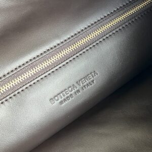 Replica Bottega Veneta Hop Large Suede 5 colors - top-tier luxury replica shoulder bag