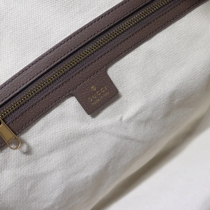 Replica GUCCI SAVOY MEDIUM DUFFLE BAG - high-accuracy replica luxury purse