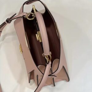 Replica Fendi Peekaboo With Patch Pocket Pink - high-end fake designer purse
