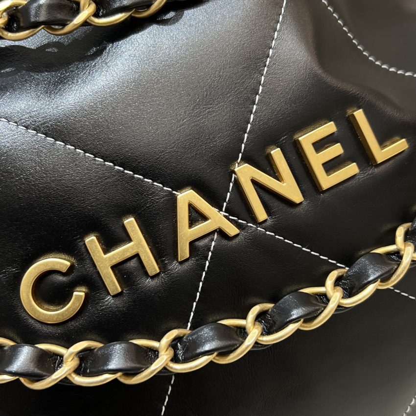 Replica CHANEL 22 Small Handbag Black - high-quality designer bag clone