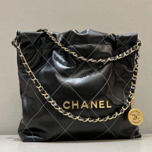 Replica CHANEL 22 Medium Handbag Black - realistic designer-inspired fake bag
