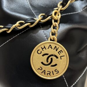 Replica CHANEL 22 Medium Handbag Black - best quality luxury bag dupe