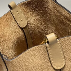 Replica Hermes The Light Brown - realistic designer-inspired fake bag