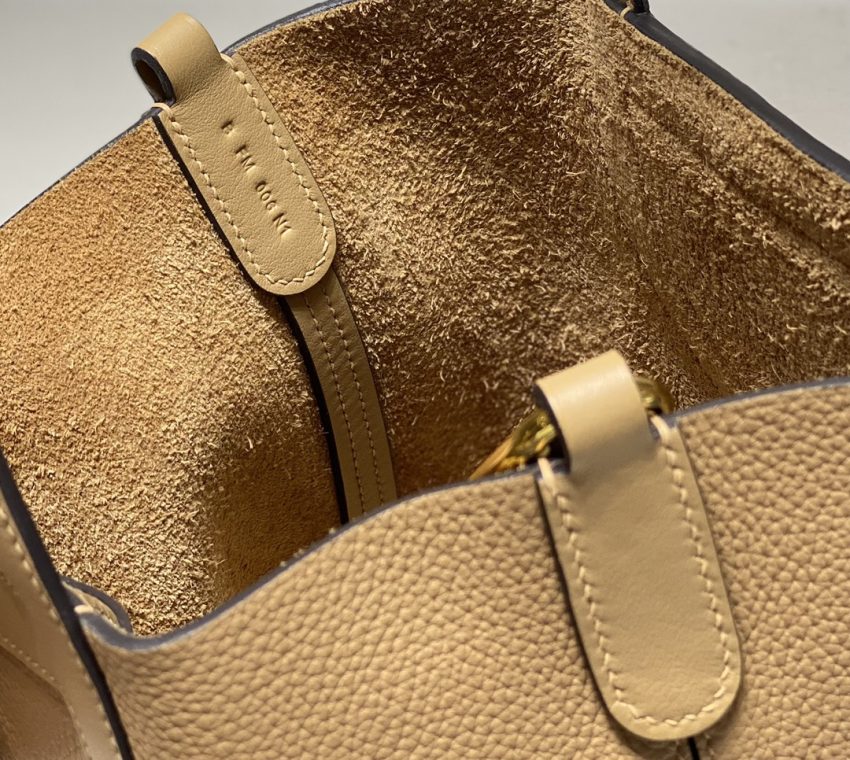 Replica Hermes The Light Brown - realistic designer-inspired fake bag