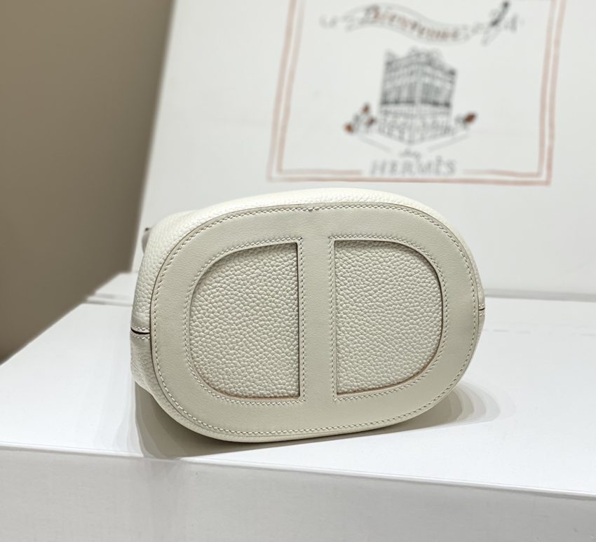 Replica Hermes The Loop White - high-accuracy replica luxury purse