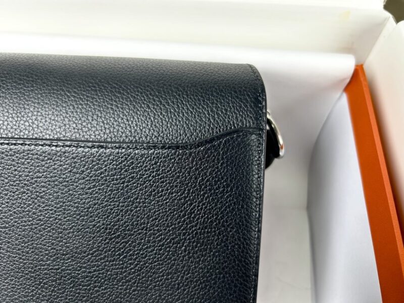 Replica Hermes Sac Roulis Black - best-selling designer handbag dupe