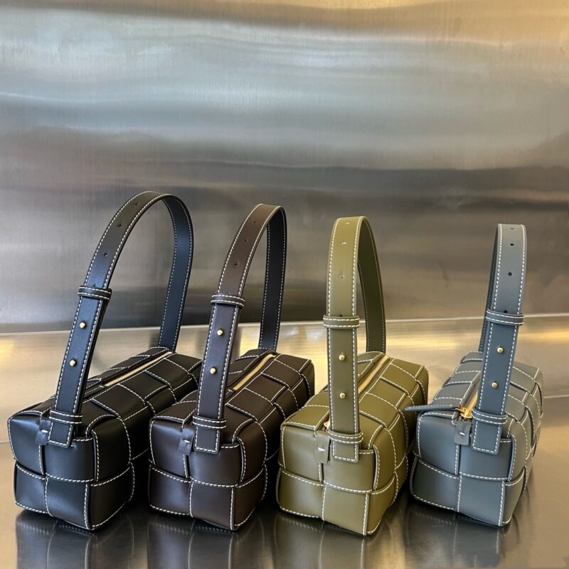 Replica Bottega Veneta Cassette Brick Small - high-quality designer bag clone