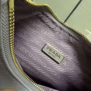 Replica Prada Re-Edition 2005 Purple - high-accuracy replica luxury purse