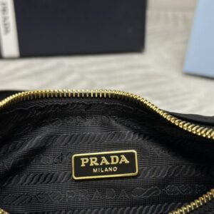 Replica Prada Re-Edition Nylon 2005 Black - top-rated replica designer bag