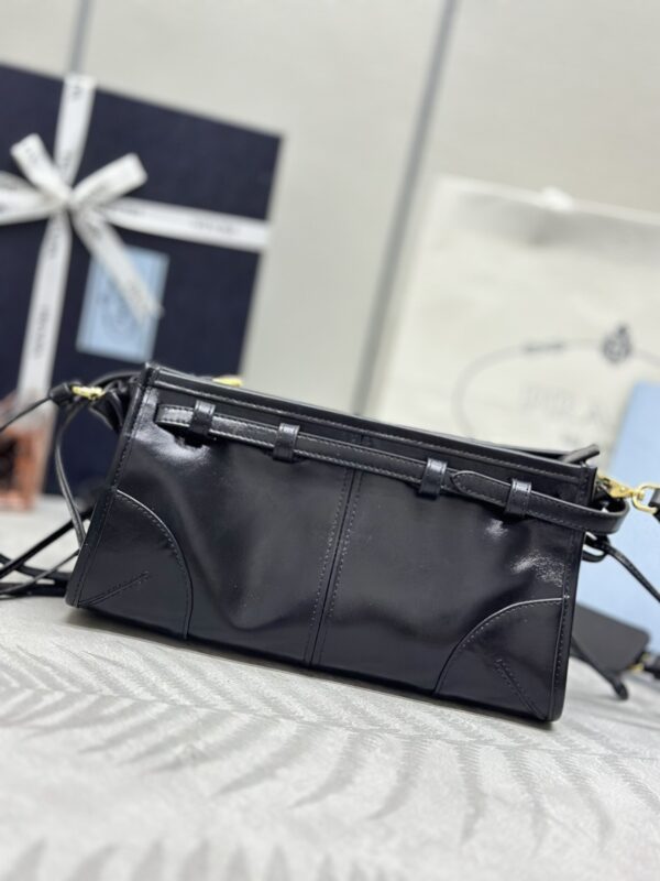 Replica Prada Leather Handbag Black - best-selling designer handbag dupe