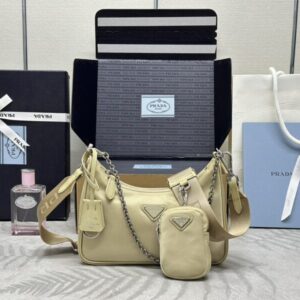 Replica Prada Re-Edition Nylon 2005 Yellow - near-authentic luxury replica handbag